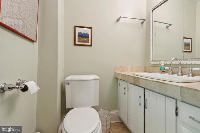 626 LAKESIDE AVE, Havertown, PA 19083