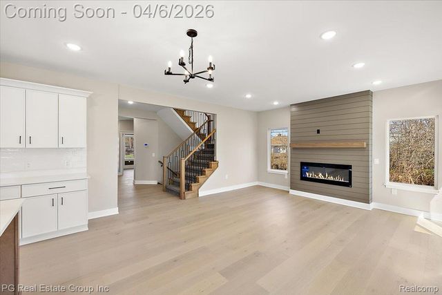 4114 Edgeland Avenue, Royal Oak, MI 48073