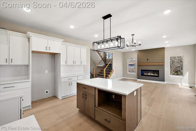 4114 Edgeland Avenue, Royal Oak, MI 48073