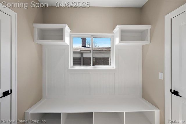 4114 Edgeland Avenue, Royal Oak, MI 48073