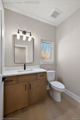 4114 Edgeland Avenue, Royal Oak, MI 48073