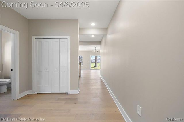 4114 Edgeland Avenue, Royal Oak, MI 48073