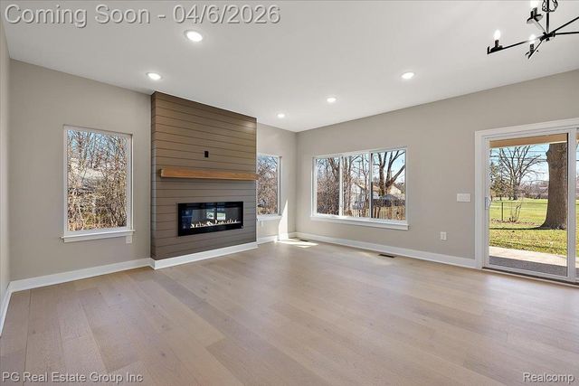 4114 Edgeland Avenue, Royal Oak, MI 48073