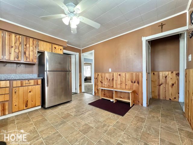 825 Ament Street, Owosso, MI 48867