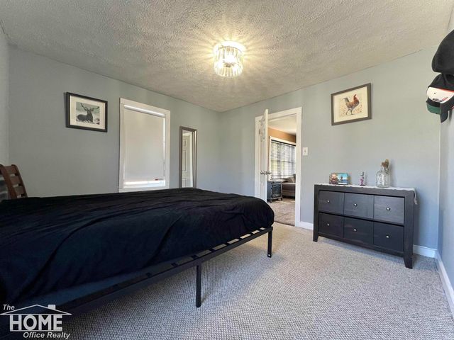 825 Ament Street, Owosso, MI 48867