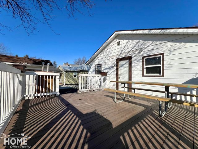 825 Ament Street, Owosso, MI 48867