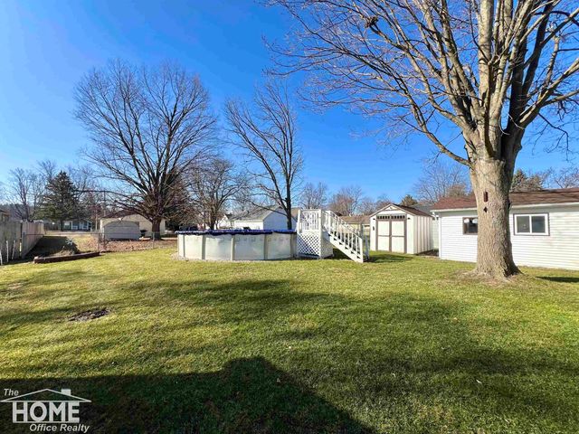 825 Ament Street, Owosso, MI 48867