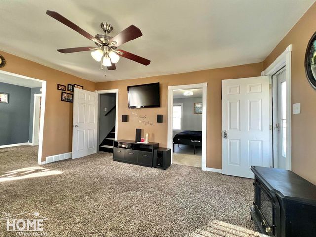 825 Ament Street, Owosso, MI 48867