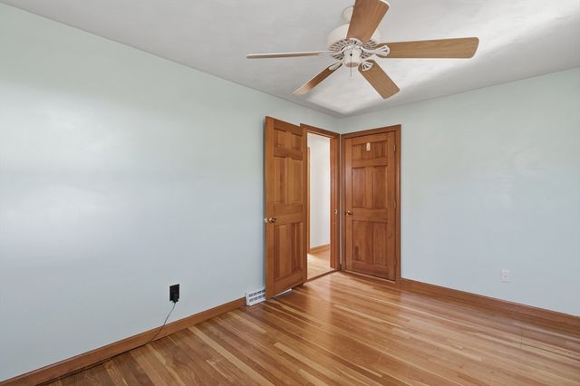 64 Christy Avenue, Dracut, MA 01826