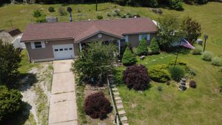 429 Lynn Oak Drive, Lavalette, WV 25535