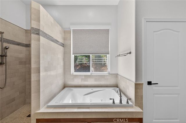 31091 Kahwea Road, Temecula, CA 92591