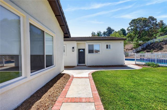 31091 Kahwea Road, Temecula, CA 92591