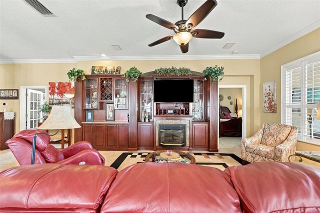 1106 EMERALD DUNES DRIVE, Sun City Center, FL 33573