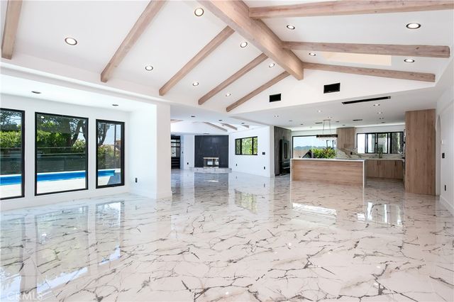 17030 Countess, Encino, CA 91436