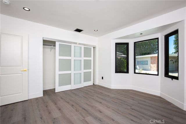 17030 Countess, Encino, CA 91436