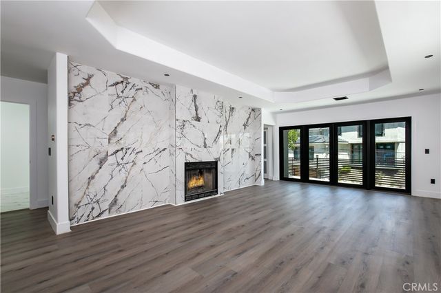 17030 Countess, Encino, CA 91436