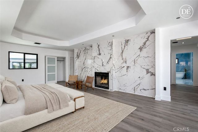 17030 Countess, Encino, CA 91436