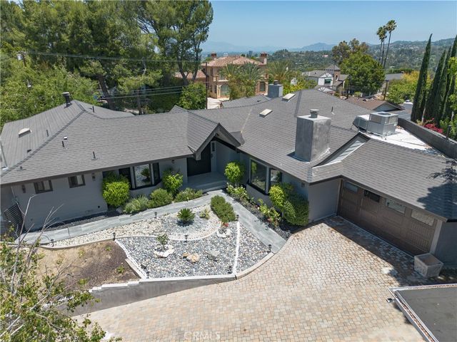 17030 Countess, Encino, CA 91436