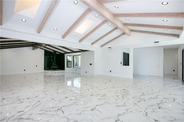 17030 Countess, Encino, CA 91436