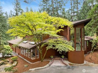 5004 134th Place NE, Bellevue, WA 98005