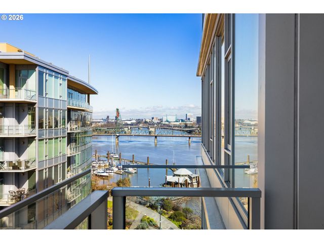 1920 S RIVER Dr 1007, Portland, OR 97201