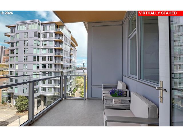 1920 S RIVER Dr 1007, Portland, OR 97201