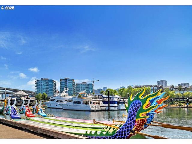 1920 S RIVER Dr 1007, Portland, OR 97201