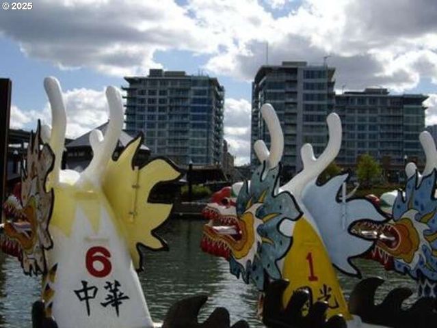 1920 S RIVER Dr 1007, Portland, OR 97201