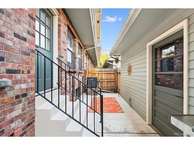 6489 S Dayton St, Englewood, CO 80111