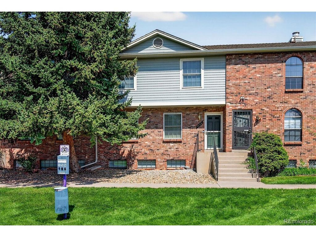 6489 S Dayton St, Englewood, CO 80111