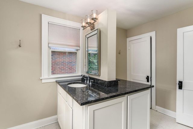 1111 Northwest Boulevard, 1111, Columbus, OH 43212