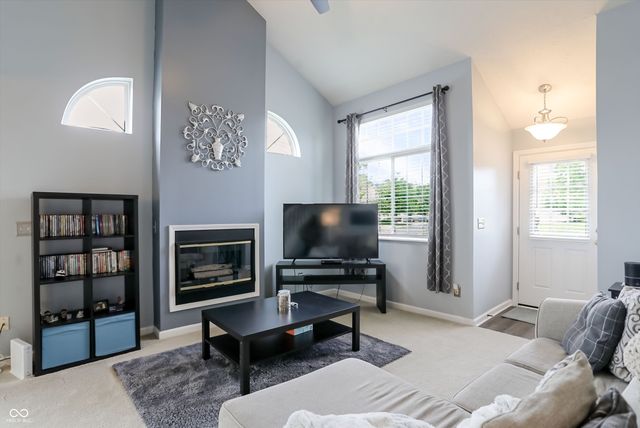 5756 Carrousel Drive, Indianapolis, IN 46254