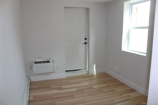3157 Waterbury Avenue 1, Bronx, NY 10465