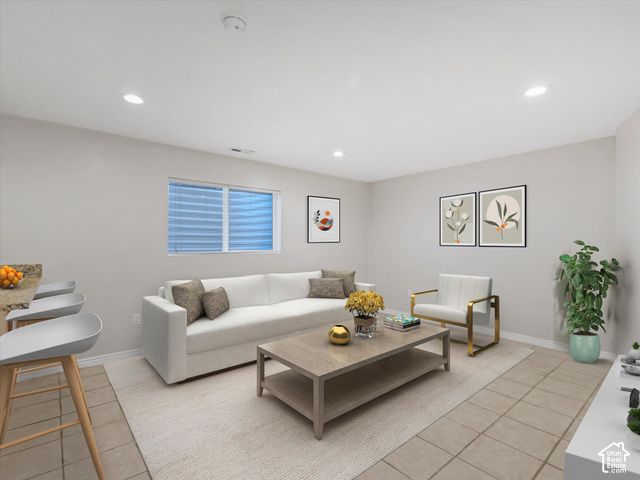 8354 S OAK GATE DR, West Jordan, UT 84081