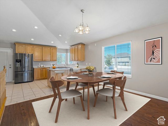 8354 S OAK GATE DR, West Jordan, UT 84081