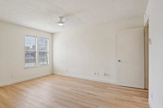 5300 Keller Springs Road 2055, Dallas, TX 75248
