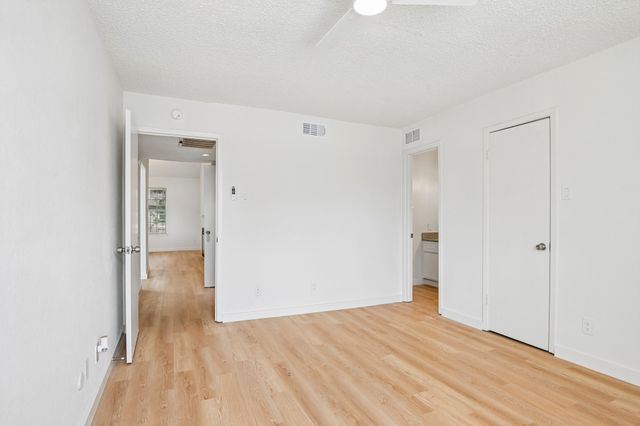 5300 Keller Springs Road 2055, Dallas, TX 75248