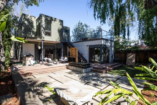 2161 Valparaiso Avenue, Menlo Park, CA 94025