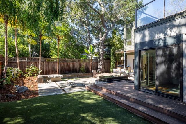 2161 Valparaiso Avenue, Menlo Park, CA 94025