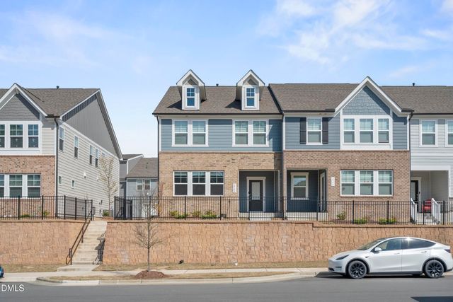 2542 Hutch Lane, Apex, NC 27523