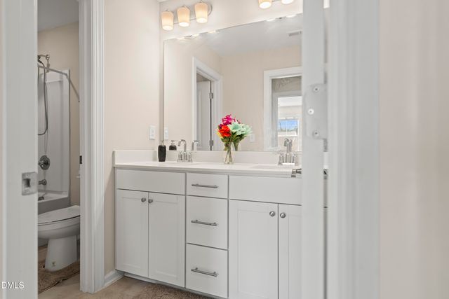 2542 Hutch Lane, Apex, NC 27523