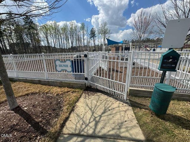 2542 Hutch Lane, Apex, NC 27523