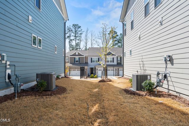 2542 Hutch Lane, Apex, NC 27523