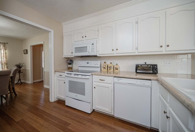 3220 Madison Ave, Murfreesboro, TN 37130