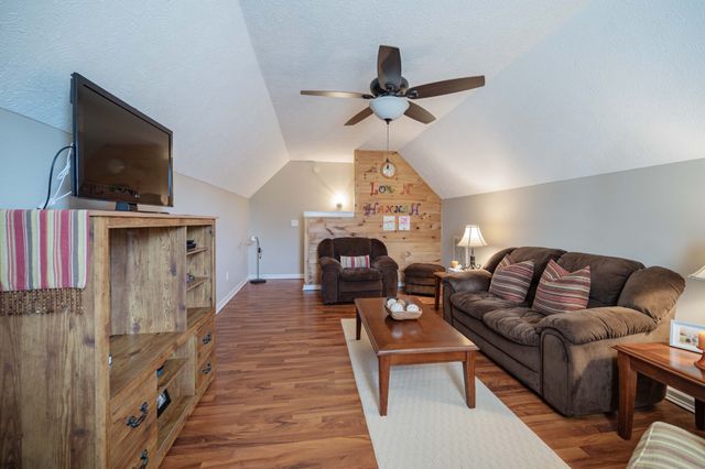 3220 Madison Ave, Murfreesboro, TN 37130