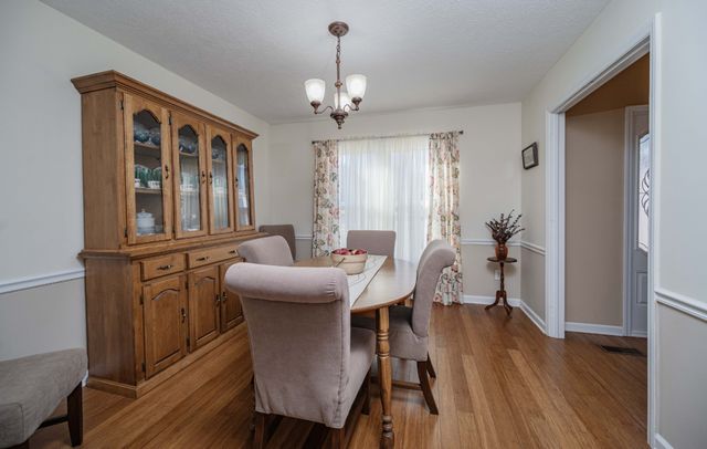 3220 Madison Ave, Murfreesboro, TN 37130