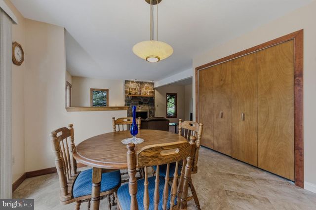 28 HARRIS CIR, Newark, DE 19711