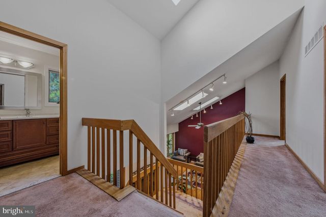 28 HARRIS CIR, Newark, DE 19711