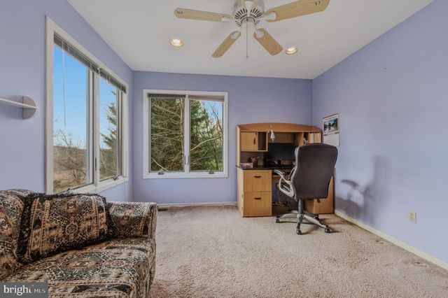 28 HARRIS CIR, Newark, DE 19711