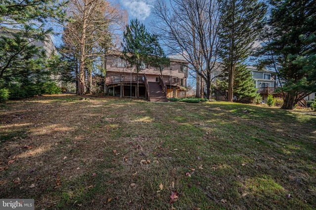 28 HARRIS CIR, Newark, DE 19711